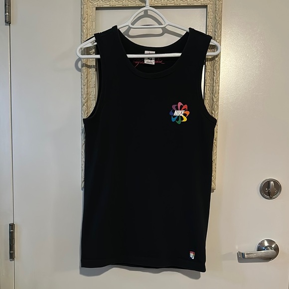 NIKE | Black Sleeveless Pride Tank Top - Picture 4 of 9